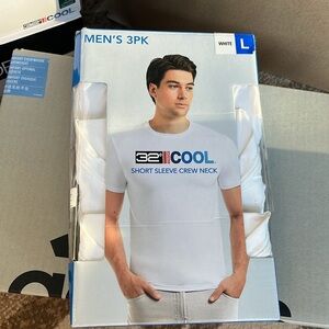32 Degrees Men's Cool Tee, 3-pack Large white new in box